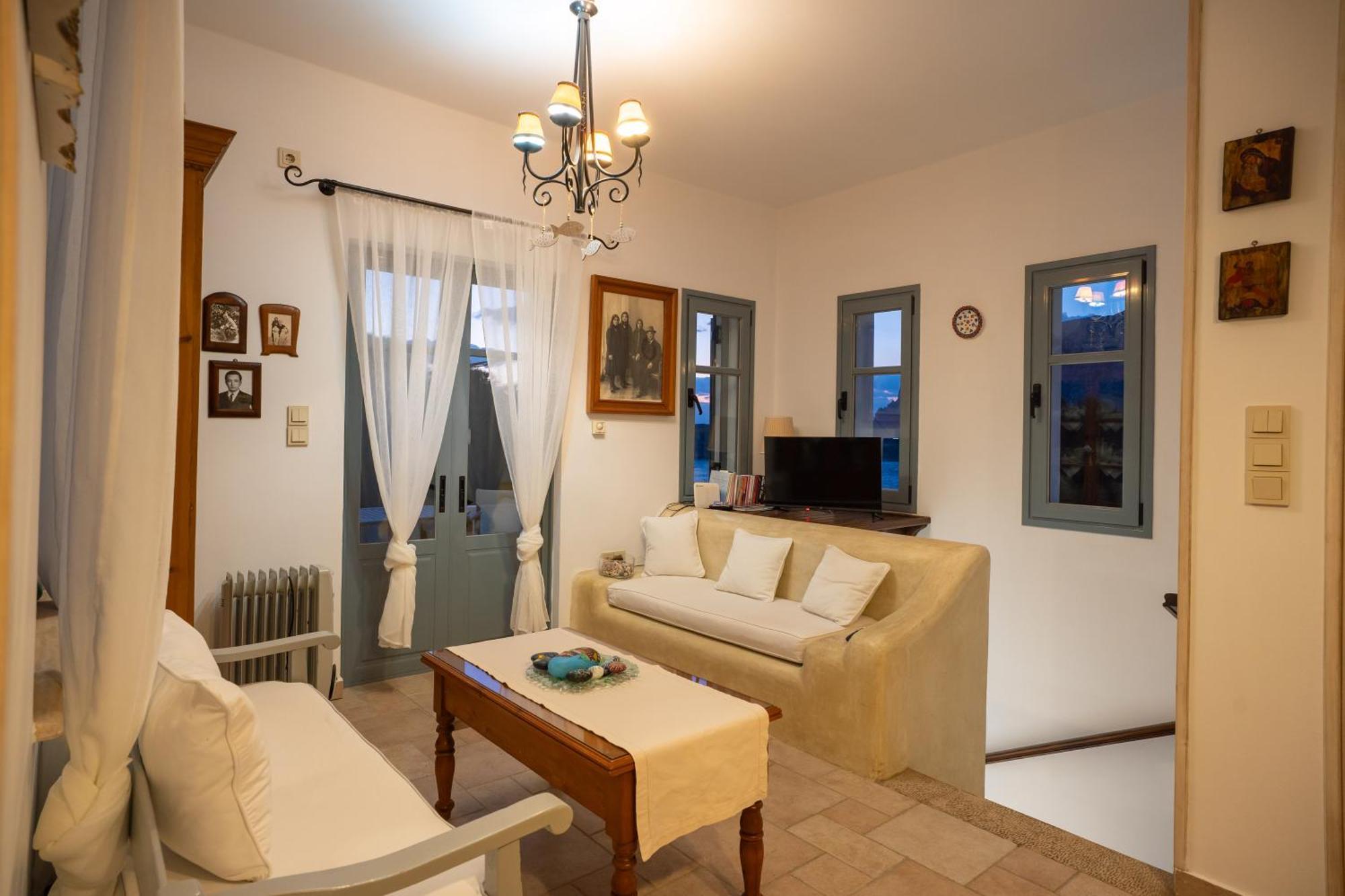 Semini Villa Myrties エクステリア 写真